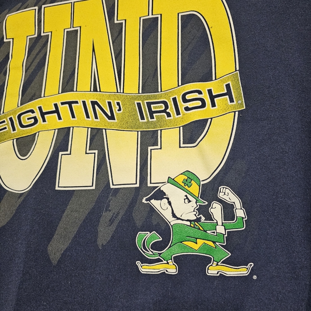 VTG 90s Hanes Champknit Notre Dame Fightin' Irish Boxy Sweatshirt Men's L NCAA